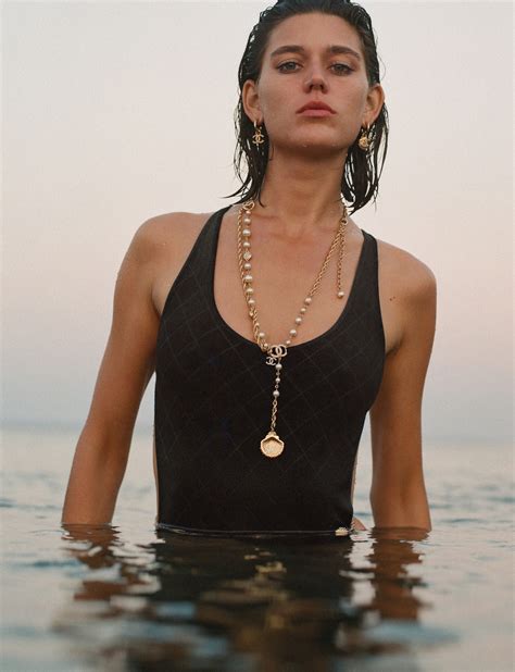 THE CHANEL COCO BEACH 2023 COLLECTION CAMPAIGN